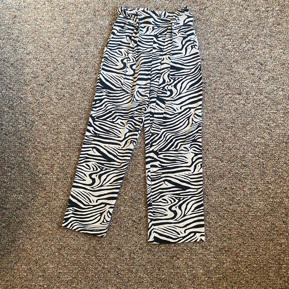 Zebra tie pants